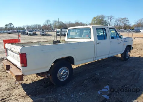 1986 Ford F350 из США, поврежденный, VIN 2FTJW35H4GCB32488